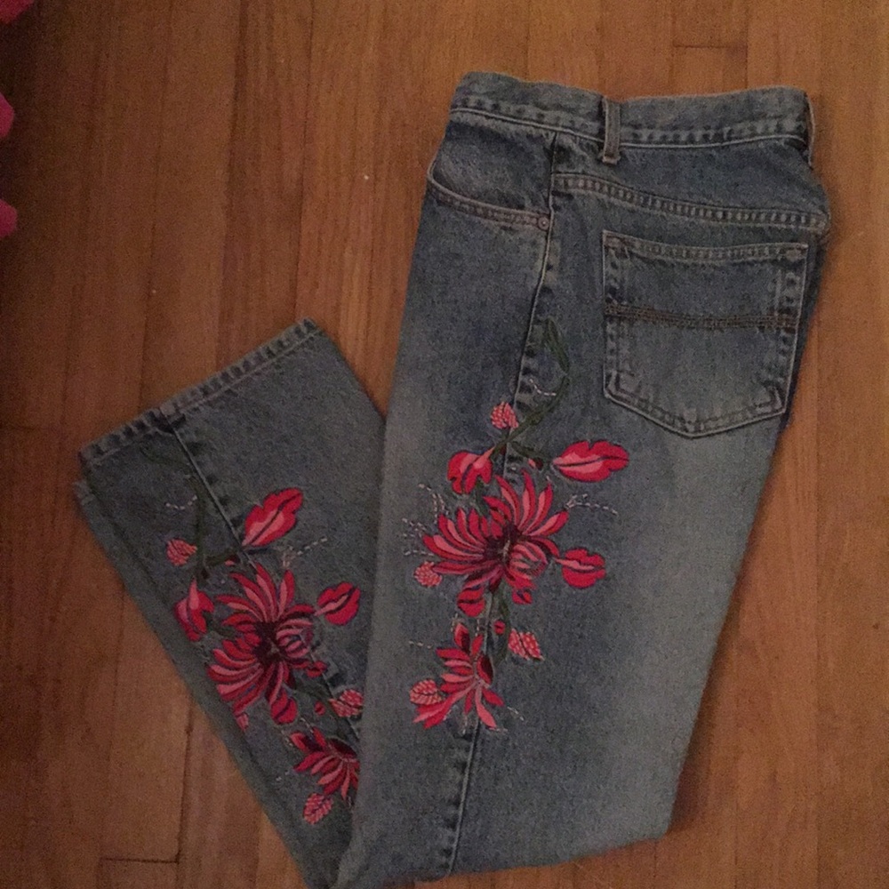 Express embroidered jeans